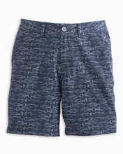 Load image into Gallery viewer, SOUTHERN TIDE - BOYS FISH PRINT T3 GULF SHORT