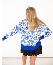 Load image into Gallery viewer, FLORIDA FLORAL TOILE SWEATSHIRT
