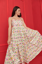 Load image into Gallery viewer, CELIA B - LOLA FLORAL DRESS
