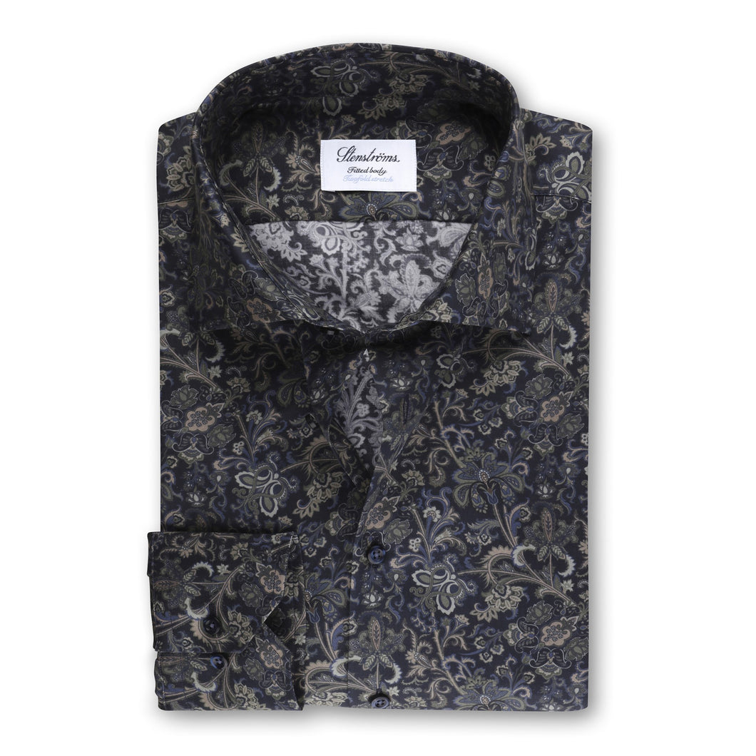 Stenstroms paisley patterned shirt